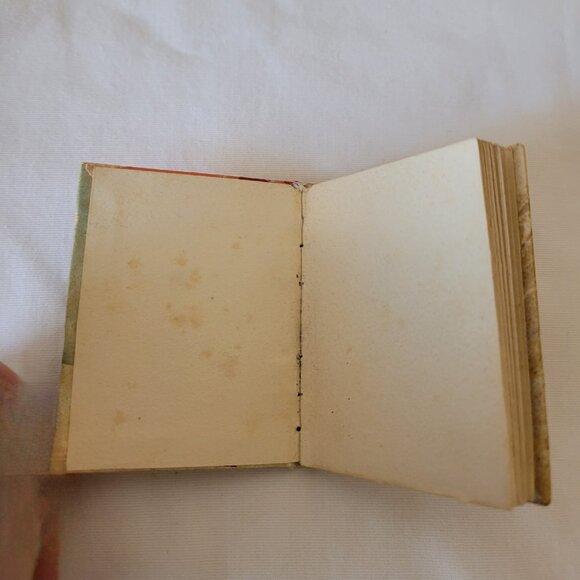 Vintage The Night After Christmas, By Robert Archer, Miniature Book, 1977 - Picture 3 of 9